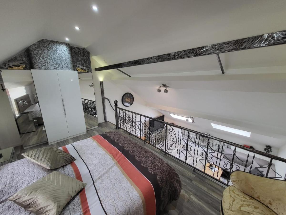 Ferienwohnung Duplex Elegant Situe A 1Min De La Gare Du Nord Brüssel Exterior foto