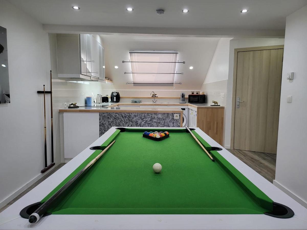 Ferienwohnung Duplex Elegant Situe A 1Min De La Gare Du Nord Brüssel Exterior foto